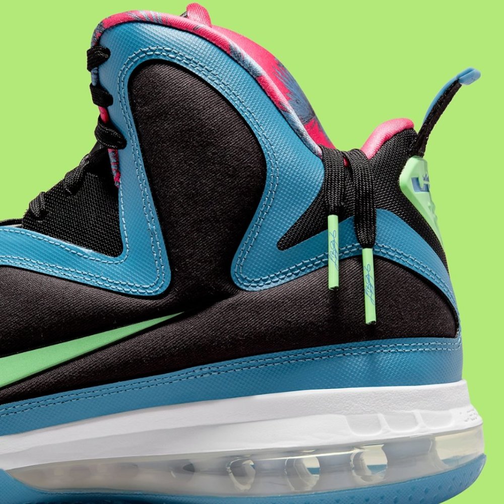 Nike Lebron IX 9 South Coast Basketball Shoe Sneaker - Picture 7 of 10